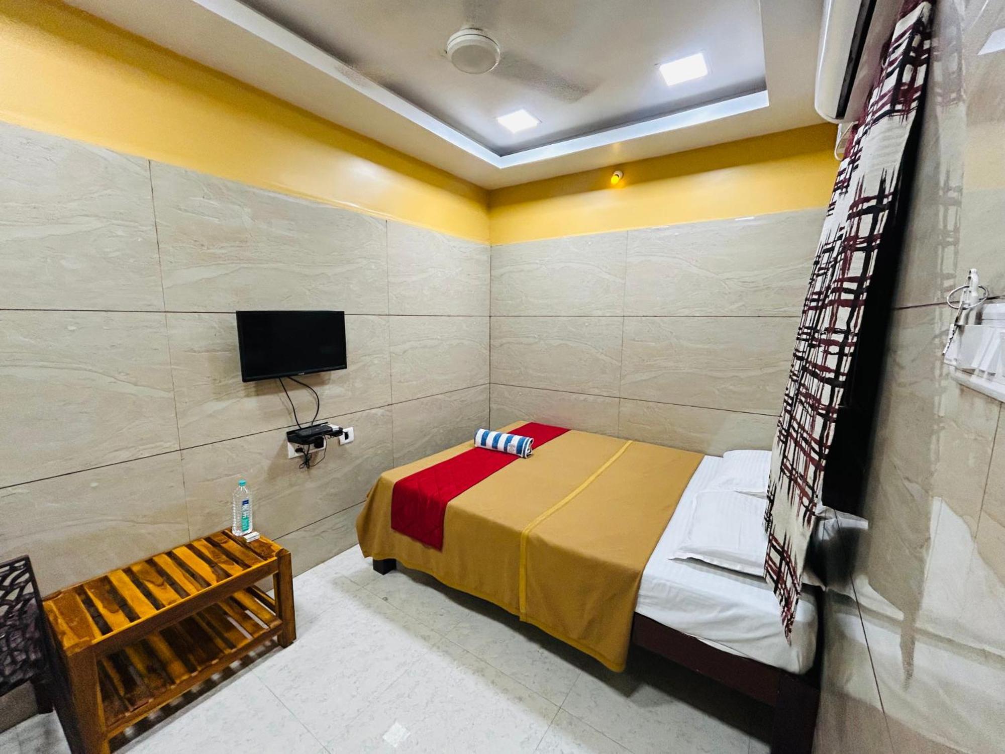 Hotel Gsr Residency Kanchipuram Exterior foto